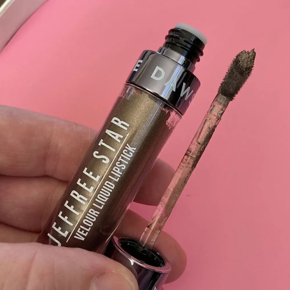 Jeffree Star ⭐️ Velour Liquid Lipsticks 2 Left